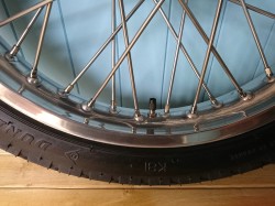 Aluminium Flangless Rim with stainless steel spokes