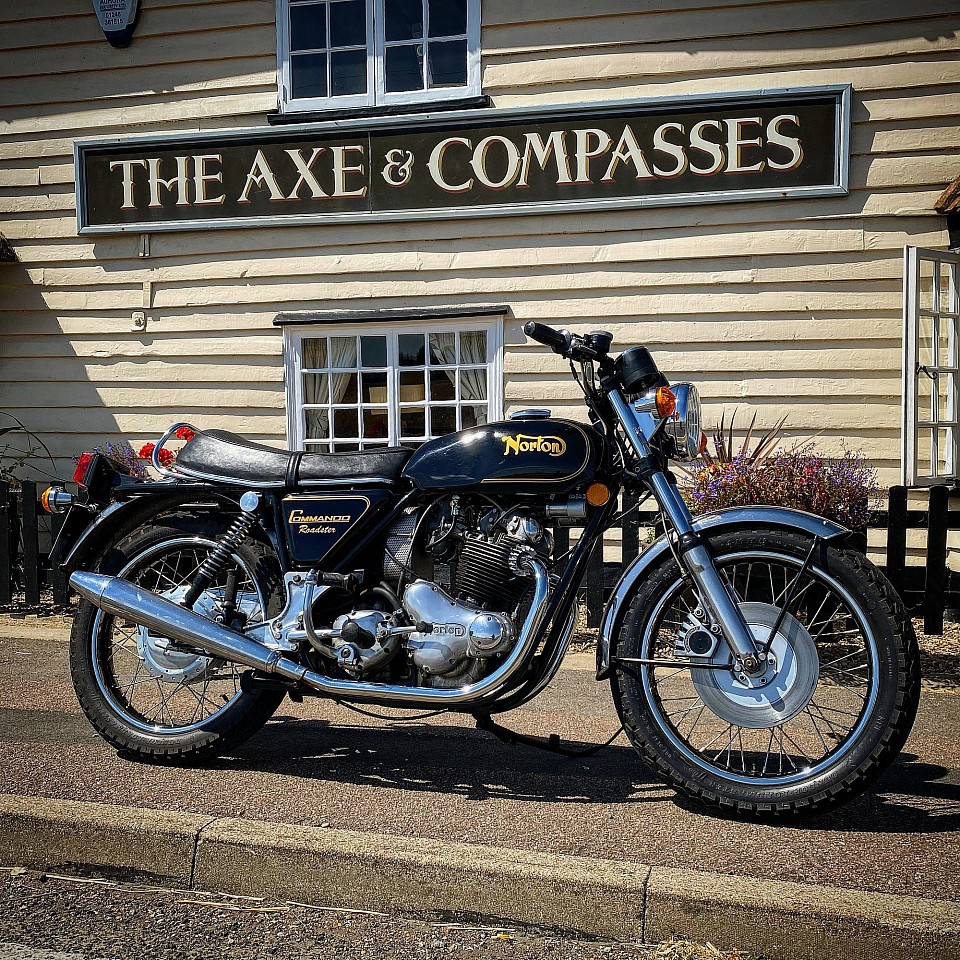New wheels on the Norton Commando 750